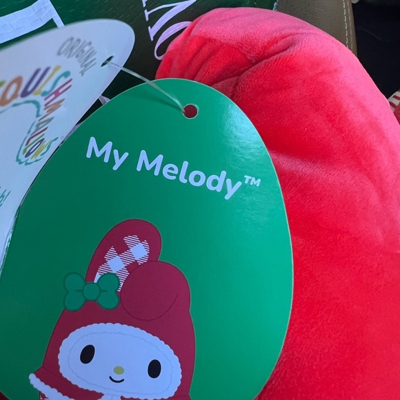 My Melody 10β Christmas Edition Squishmallow β€οΈπ - Picture 4 of 4
